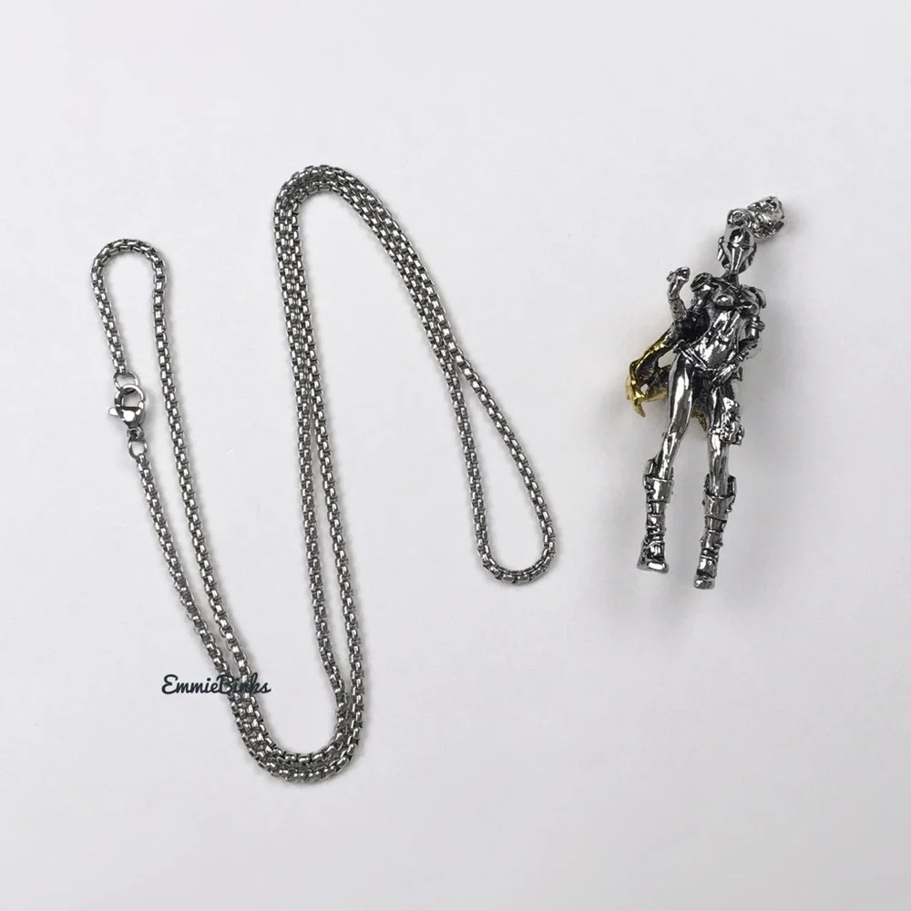New Star Wars Female Mandalorian Caped Anime Style Character Pendant Necklace - Picture 6 of 10